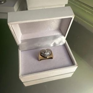 Boys lie logo ring